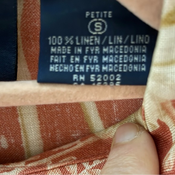 Vintage Liz Claiborne Floral Button Down Blouse, Size Petite Small - Picture 9 of 10